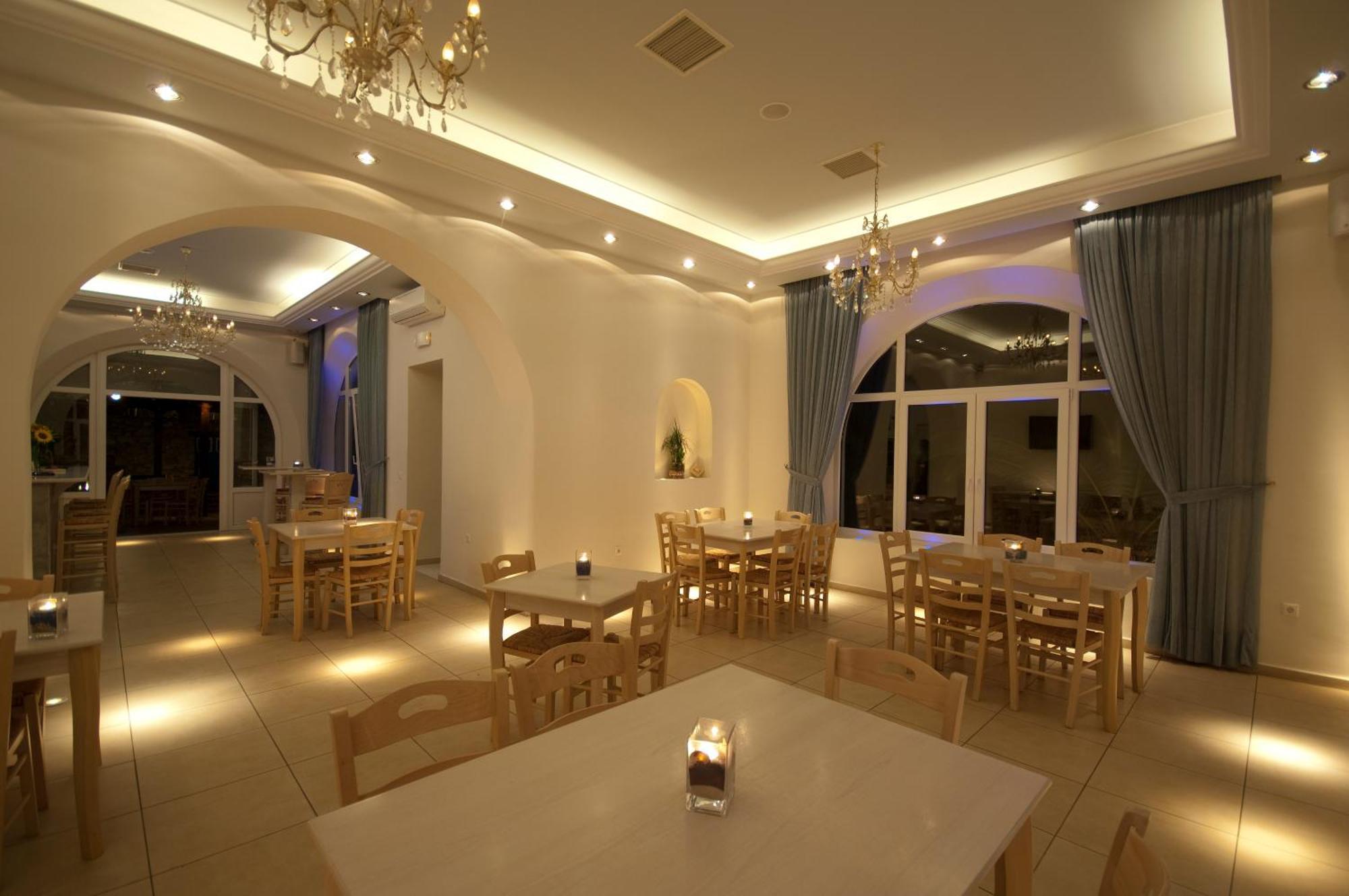 Makis Place Tourlos Exterior photo